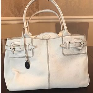 Tod’s white leather bag